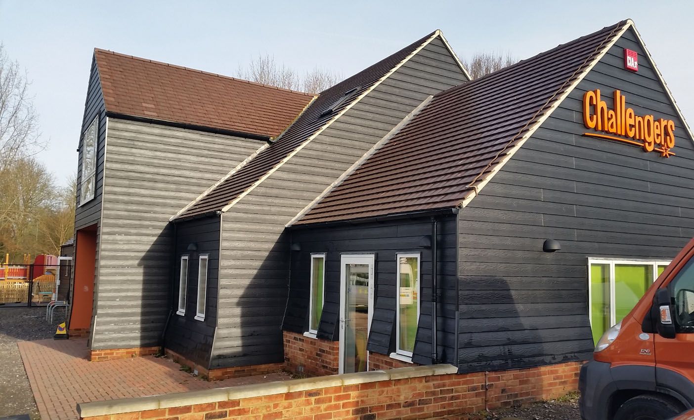 Glenthorne High School, Sutton: The HUB – new main entrance, LRC and classrooms linking 3no existing buildings